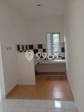 Lokasi strategis! Rumah siap pakai dikontrakkan di Graha Raya LB 80m2 Lokasi strategis! Rumah siap pakai dikontrakkan di Graha Raya LB 80m2
