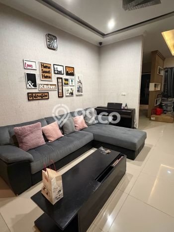 Jarang Ada! Rumah Sewa 4 Kamar Bagus Siap Huni Gading Serpong Jarang Ada! Rumah Sewa 4 Kamar Bagus Siap Huni Gading Serpong