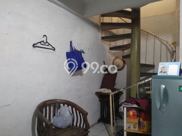 Dijual Rumah Luas Megah Dengan View Eksklusif di Cikini, Jakarta Pusat Dijual Rumah Luas Megah Dengan View Eksklusif di Cikini, Jakarta Pusat