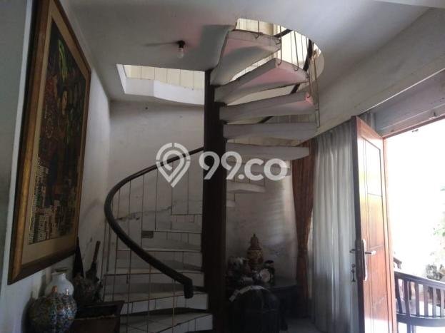 Dijual Rumah Luas Megah Dengan View Eksklusif di Cikini, Jakarta Pusat Dijual Rumah Luas Megah Dengan View Eksklusif di Cikini, Jakarta Pusat