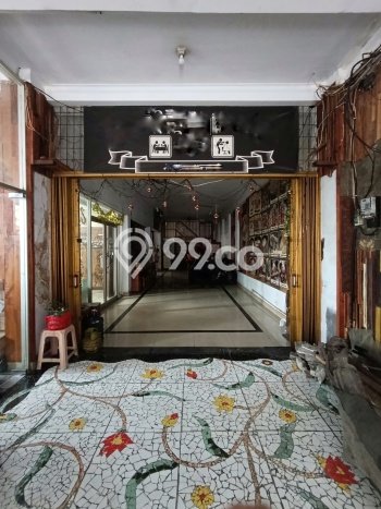Dijual Kost 8 Kamar di Jakarta Barat untuk Investasi Anda Dijual Kost 8 Kamar di Jakarta Barat untuk Investasi Anda