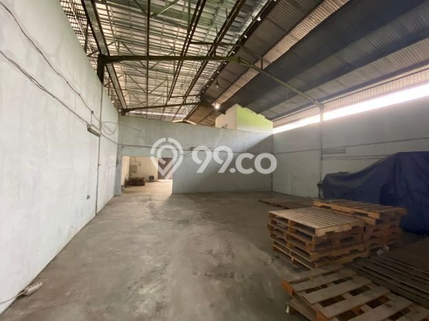 Gudang Dijual di Prime Area Jakarta Barat Luas 1500m2 Gudang Dijual di Prime Area Jakarta Barat Luas 1500m2