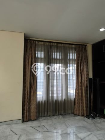 Rumah Mewah LB 298m2 Siap Huni Desain Elegan di Bendungan Hilir, Jakarta Pusat Rumah Mewah LB 298m2 Siap Huni Desain Elegan di Bendungan Hilir, Jakarta Pusat