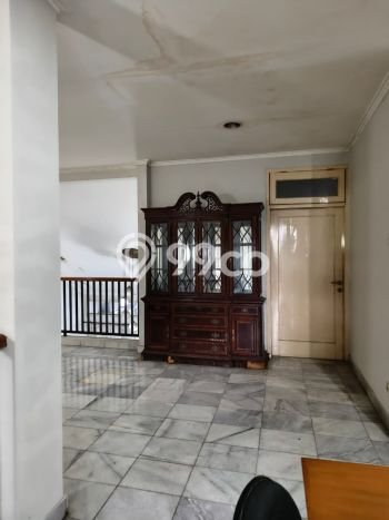 Rumah Mewah LB 298m2 Siap Huni Desain Elegan di Bendungan Hilir, Jakarta Pusat Rumah Mewah LB 298m2 Siap Huni Desain Elegan di Bendungan Hilir, Jakarta Pusat