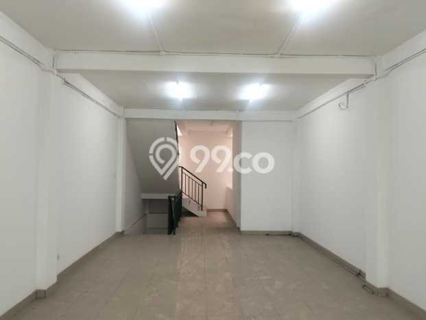 Ruko Dijual di Jakarta Pusat LT 90m2 & LB 270m2 Lokasi Terbaik! Ruko Dijual di Jakarta Pusat LT 90m2 & LB 270m2 Lokasi Terbaik!