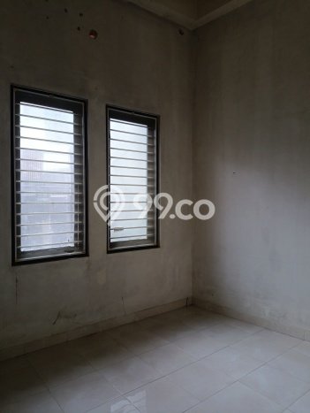 Unit Komersial Dijual di Jakarta Barat LT 96m2 & LB 150m2 Unit Komersial Dijual di Jakarta Barat LT 96m2 & LB 150m2