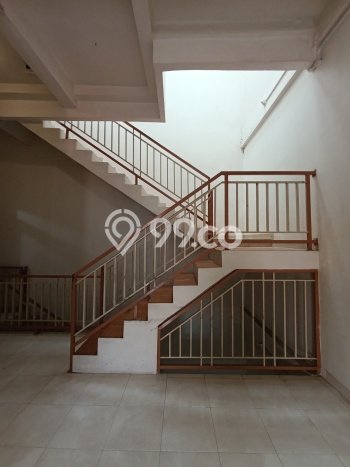 Rumah Kost untuk Dijual di Kemanggisan Punya 4 Kamar Rumah Kost untuk Dijual di Kemanggisan Punya 4 Kamar
