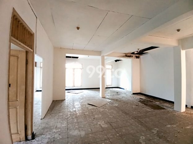 Ready to Use! Premium House LT 270m2 Desain Elegan di Puri Indah Ready to Use! Premium House LT 270m2 Desain Elegan di Puri Indah