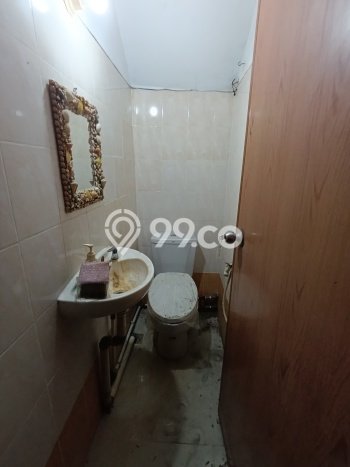 Dijual Kost 8 Kamar di Jakarta Barat untuk Investasi Anda Dijual Kost 8 Kamar di Jakarta Barat untuk Investasi Anda