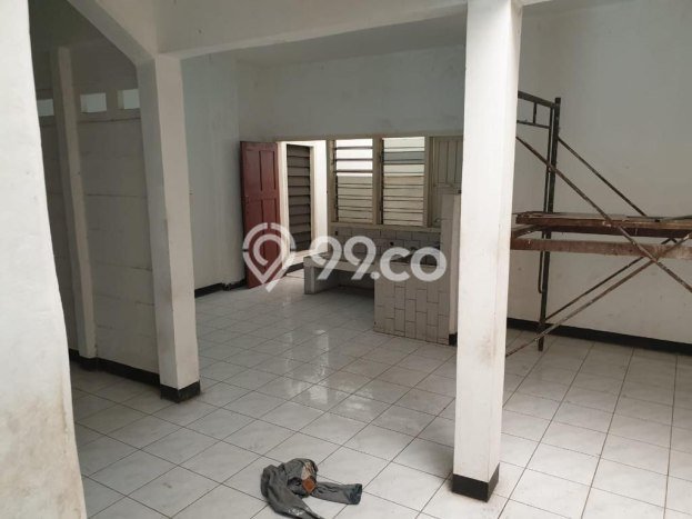Disewakan! Rumah 4 Kamar Tidur &
2 Kamar Mandi di Ciateul, Bandung Disewakan! Rumah 4 Kamar Tidur &
2 Kamar Mandi di Ciateul, Bandung