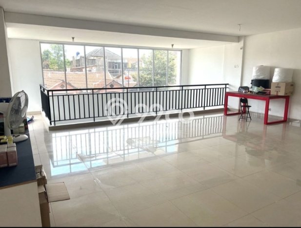 Ruko Disewa di Bandung dengan LB 288m2 Area Komersial Ramai Ruko Disewa di Bandung dengan LB 288m2 Area Komersial Ramai