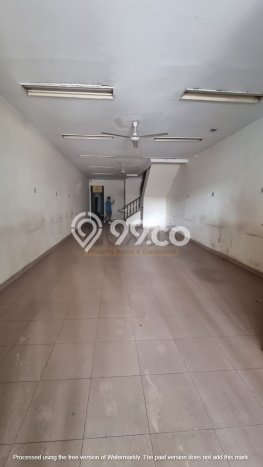 Ruko Disewa di Tangerang dengan LB 200m2 Area Komersial Ramai Ruko Disewa di Tangerang dengan LB 200m2 Area Komersial Ramai