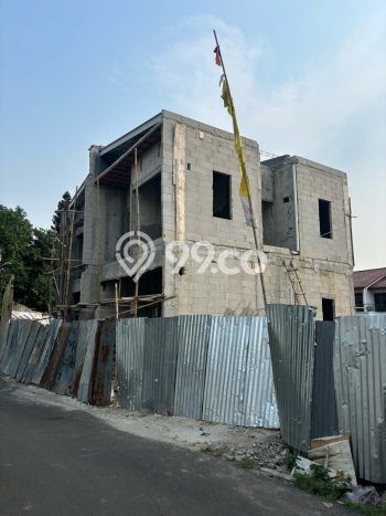 Hunian Nyaman Asri 2 KT Siap Pakai di Jati Padang Jakarta Selatan Hunian Nyaman Asri 2 KT Siap Pakai di Jati Padang Jakarta Selatan