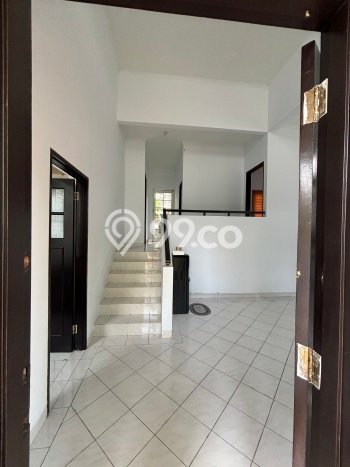 Rumah Luas Asri 2 KT Siap Huni di Sentul City Bogor Rumah Luas Asri 2 KT Siap Huni di Sentul City Bogor