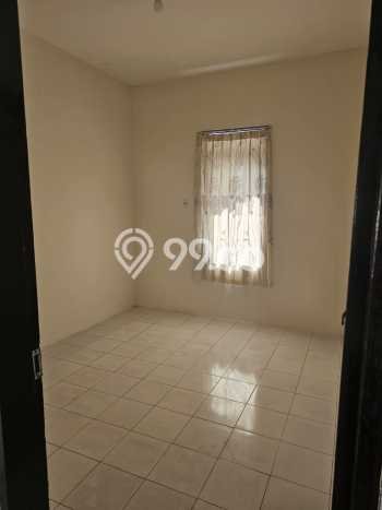 Rumah Modern 3 Kamar LT 240m2 di Kutisari Rumah Modern 3 Kamar LT 240m2 di Kutisari