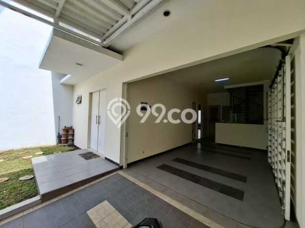 Hunian Elit LB 237m2 Siap Huni Desain Elegan di Kutisari, Surabaya Hunian Elit LB 237m2 Siap Huni Desain Elegan di Kutisari, Surabaya