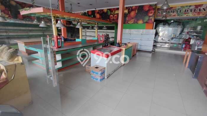 Ruko Disewakan Kawasan Cakung, Luas 500m2m², Jalan Strategis, Akses Mudah Ruko Disewakan Kawasan Cakung, Luas 500m2m², Jalan Strategis, Akses Mudah