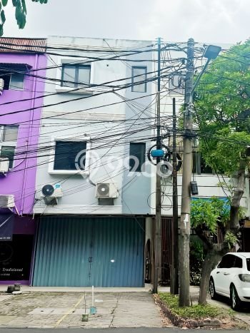 Unit Ruko Disewa Lokasi Tebet, Jakarta Selatan Spesifikasi Luas Bangunan 210m2 Unit Ruko Disewa Lokasi Tebet, Jakarta Selatan Spesifikasi Luas Bangunan 210m2