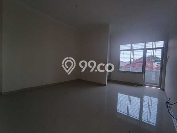 For Rent Ruko Kawasan Cikunir, Luas 560m², Lokasi Strategis, Siap Untuk Dipakai For Rent Ruko Kawasan Cikunir, Luas 560m², Lokasi Strategis, Siap Untuk Dipakai