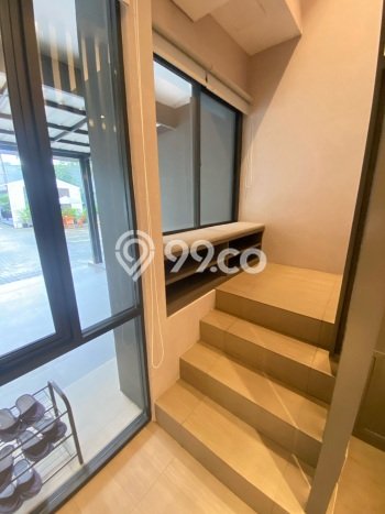 Rumah Elit Modern Siap Huni di BSD Tangerang Rumah Elit Modern Siap Huni di BSD Tangerang