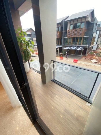 Rumah Elit Modern Tanpa Renovasi di BSD City Tangerang Rumah Elit Modern Tanpa Renovasi di BSD City Tangerang