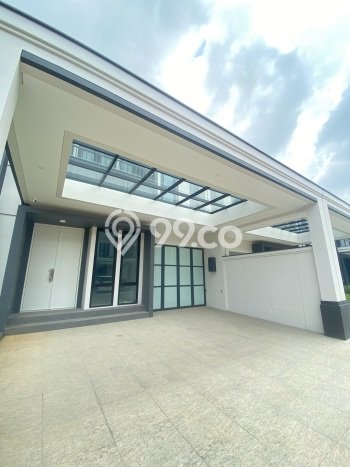 Jual Rumah Luas Megah Dengan View Eksklusif di Gading Serpong, Tangerang Jual Rumah Luas Megah Dengan View Eksklusif di Gading Serpong, Tangerang