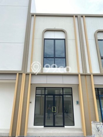 Unit Ruko Dijual di Tangerang LT 79m2 & LB 90m2 Unit Ruko Dijual di Tangerang LT 79m2 & LB 90m2