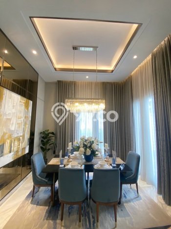 Rumah Mewah LB 230m2 Siap Pakai Desain Elegan di Gading Serpong, Tangerang Rumah Mewah LB 230m2 Siap Pakai Desain Elegan di Gading Serpong, Tangerang