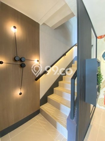 Ready to Use! Luxury House LT 118m2 Desain Elegan di Gading Serpong Ready to Use! Luxury House LT 118m2 Desain Elegan di Gading Serpong