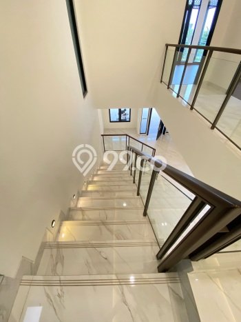 For Sale! Premium House LT 300m2 Desain Elegan di Gading Serpong For Sale! Premium House LT 300m2 Desain Elegan di Gading Serpong