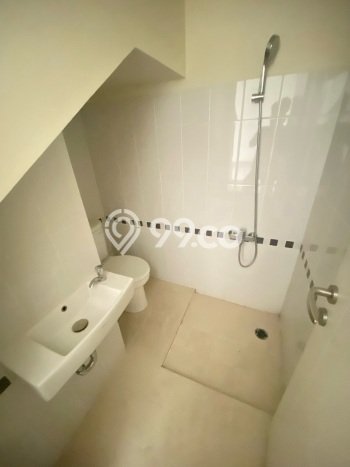 Rumah Kontrakan Tangerang LT 72m2 LB 77m2 Kawasan Summarecon Serpong Rumah Kontrakan Tangerang LT 72m2 LB 77m2 Kawasan Summarecon Serpong