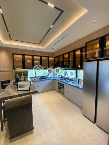 Rumah Elit Modern Tanpa Renovasi di BSD City Tangerang Rumah Elit Modern Tanpa Renovasi di BSD City Tangerang