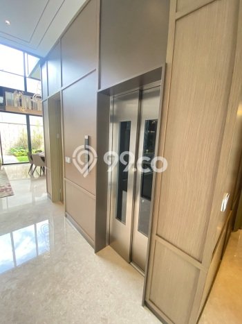 Best Deal Hunian Mewah Ideal dan Luas di BSD, Tangerang Selatan Best Deal Hunian Mewah Ideal dan Luas di BSD, Tangerang Selatan