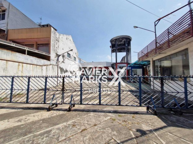 Area Ramai! Komersial Dijual di Blimbing untuk Bisnis Luas Bangunan 1084m2 Area Ramai! Komersial Dijual di Blimbing untuk Bisnis Luas Bangunan 1084m2