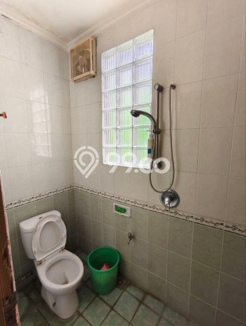Rumah Elit LB 300m2 Siap Pakai Desain Elegan di Malang Kota, Malang Rumah Elit LB 300m2 Siap Pakai Desain Elegan di Malang Kota, Malang