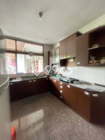 Rumah Elit Modern Tanpa Renovasi di Malang Kota Malang Rumah Elit Modern Tanpa Renovasi di Malang Kota Malang