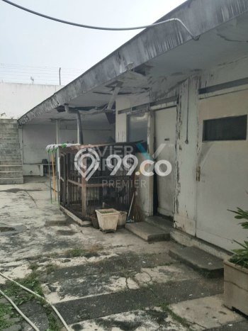 Rumah Elit Modern Tanpa Renovasi di Malang Kota Malang Rumah Elit Modern Tanpa Renovasi di Malang Kota Malang