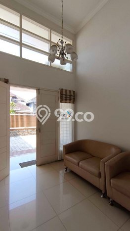 For Sale! Premium House LT 300m2 Desain Elegan di Araya For Sale! Premium House LT 300m2 Desain Elegan di Araya