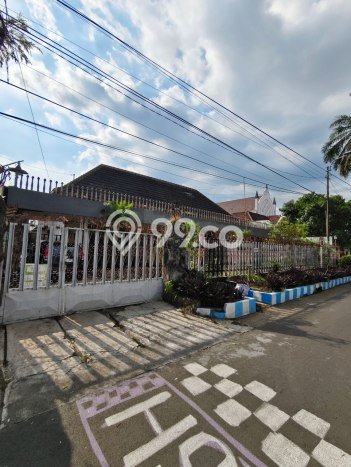 Rumah Nyaman bagi Keluarga area - LT 822m2m² Rumah Nyaman bagi Keluarga area - LT 822m2m²