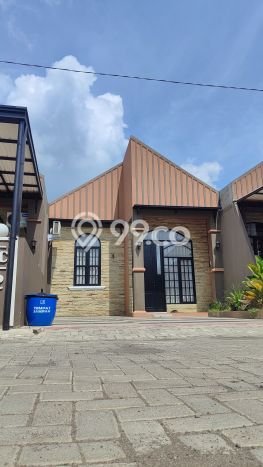Rumah Kawasan Tembalang, LT 100m2m², LB 30m2m² Rumah Kawasan Tembalang, LT 100m2m², LB 30m2m²