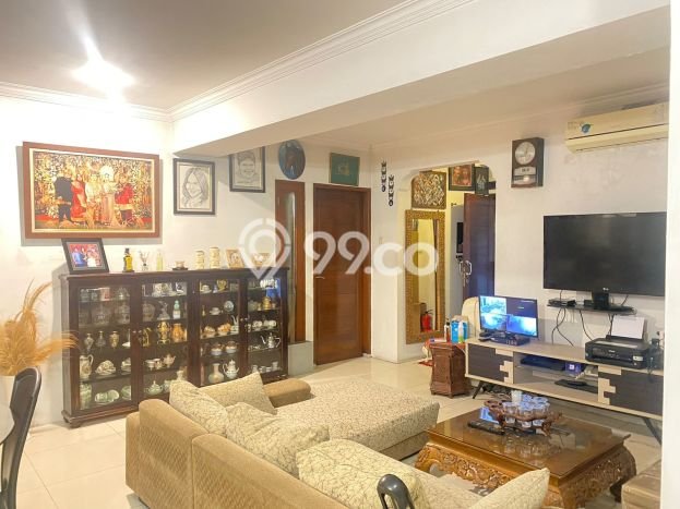 Dijual Segera! Kost Kawasan Cideng, Dimensi 420m², Kawasan Berkembang dengan potensi naik Dijual Segera! Kost Kawasan Cideng, Dimensi 420m², Kawasan Berkembang dengan potensi naik