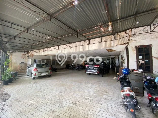 Rumah Elit Modern Tanpa Renovasi di Roxy Jakarta Pusat Rumah Elit Modern Tanpa Renovasi di Roxy Jakarta Pusat