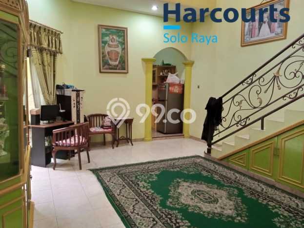 Rumah Modern Cantik 4 Kamar Siap Huni di Pasar Kliwon Rumah Modern Cantik 4 Kamar Siap Huni di Pasar Kliwon