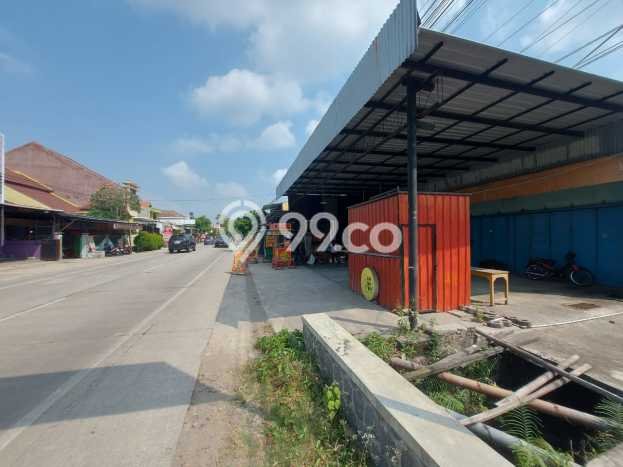 Ruko Dijual di Sragen LT 300m2, LB 300m2 untuk Investasi Ruko Dijual di Sragen LT 300m2, LB 300m2 untuk Investasi