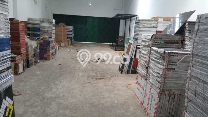 Tanah Dijual Lokasi Banyuanyar, Solo Luas 1370m2 Legalitas Aman Tanah Dijual Lokasi Banyuanyar, Solo Luas 1370m2 Legalitas Aman