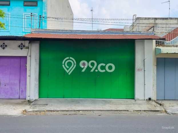 Ruko disewakan di Kratonan Solo dengan luas bangunan 150m2 Ruko disewakan di Kratonan Solo dengan luas bangunan 150m2