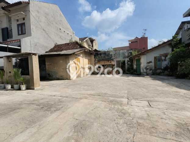 Kavling Tanah untuk Dijual di Penumping, Surakarta, Luas 244m2 Kavling Tanah untuk Dijual di Penumping, Surakarta, Luas 244m2