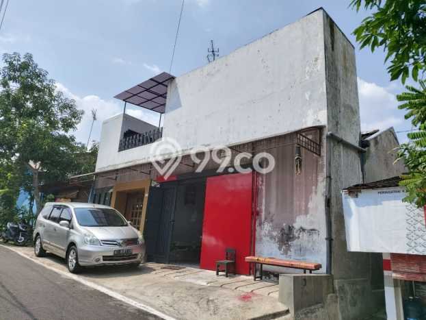 Dijual Rumah Strategis Bagus Punya 3 KT di Jebres Surakarta SHM Dijual Rumah Strategis Bagus Punya 3 KT di Jebres Surakarta SHM