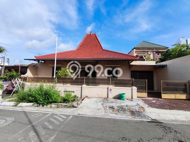 Dijual Hunian Mewah dengan Fasilitas Sekitar Komplit di Banjarsari, Solo Dijual Hunian Mewah dengan Fasilitas Sekitar Komplit di Banjarsari, Solo