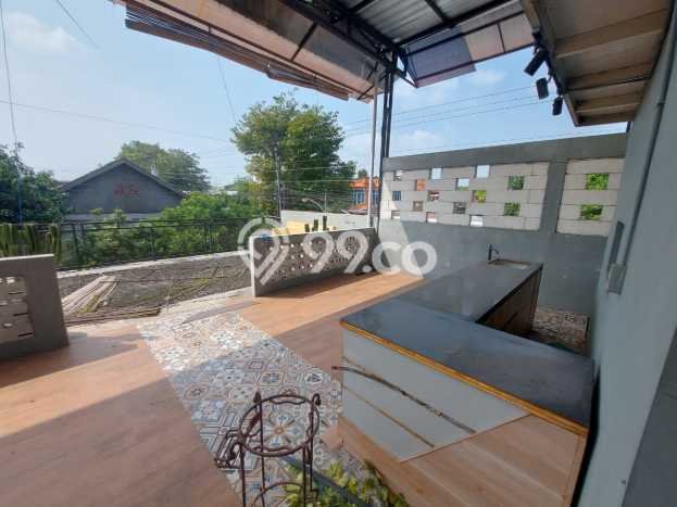 Ruko Dijual di Sragen LT 300m2, LB 300m2 untuk Investasi Ruko Dijual di Sragen LT 300m2, LB 300m2 untuk Investasi